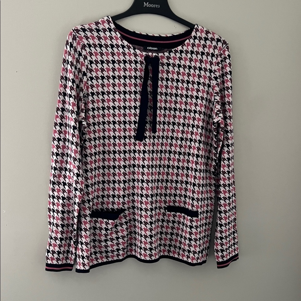 Olsen Women's Houndstooth Pattern Sweater